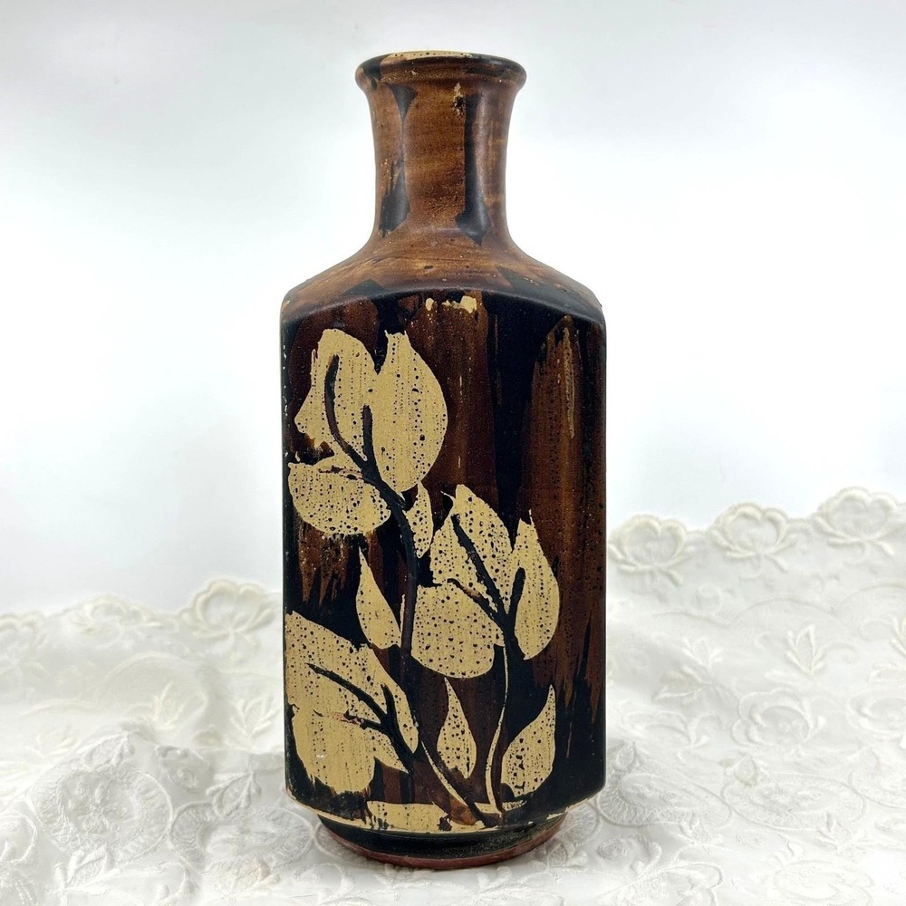 Vintage USA Bennett Welsh Pacific Stoneware Pottery Vase Earthy Leaf Design 10"